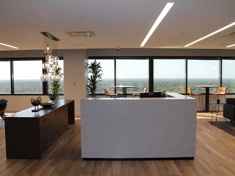 Reception welcome & visitor info